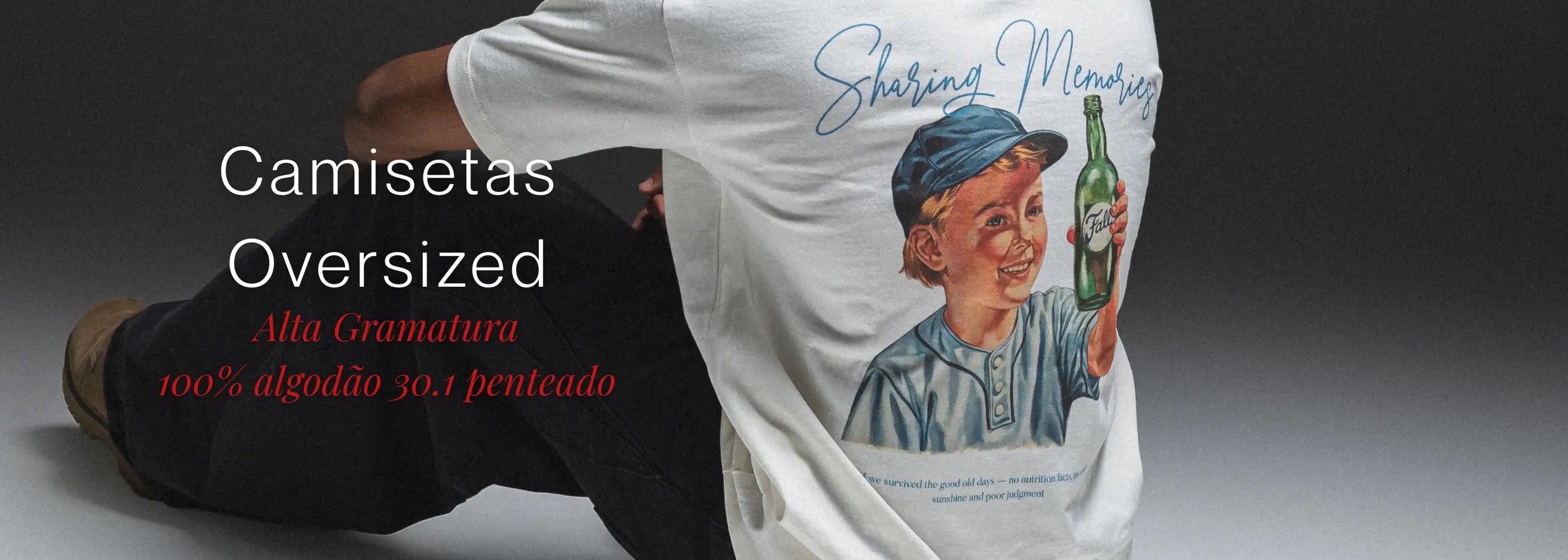 Banner homem de costa usando camiseta oversized estampada