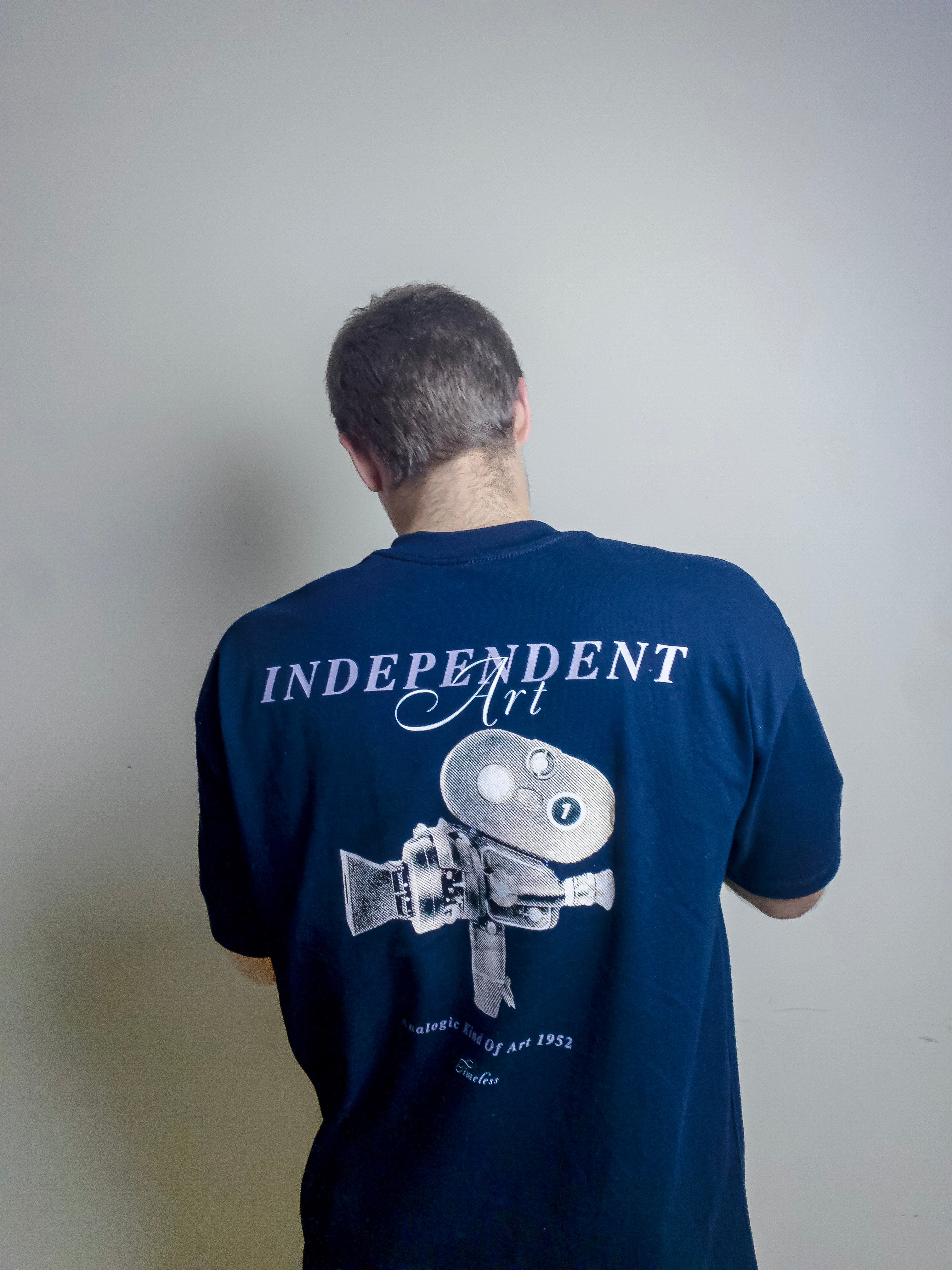Close na serigrafia de alta definição desenho câmera retro design gráfico exclusivo Fall Clothing